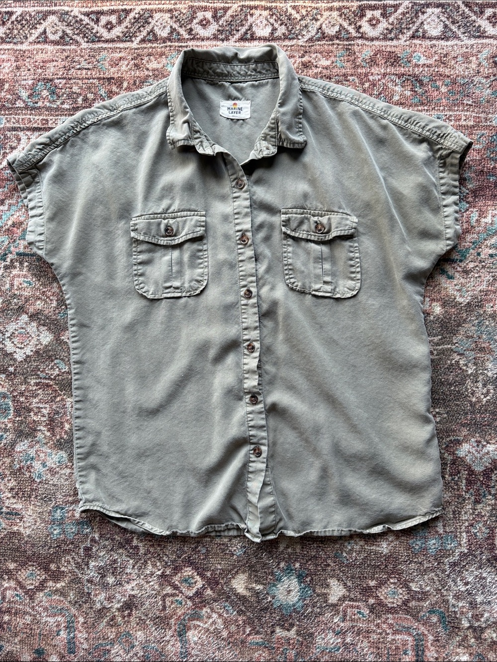 Women’s Marine Layer Short-Sleeve Button-Up Shirt in Faded Olive